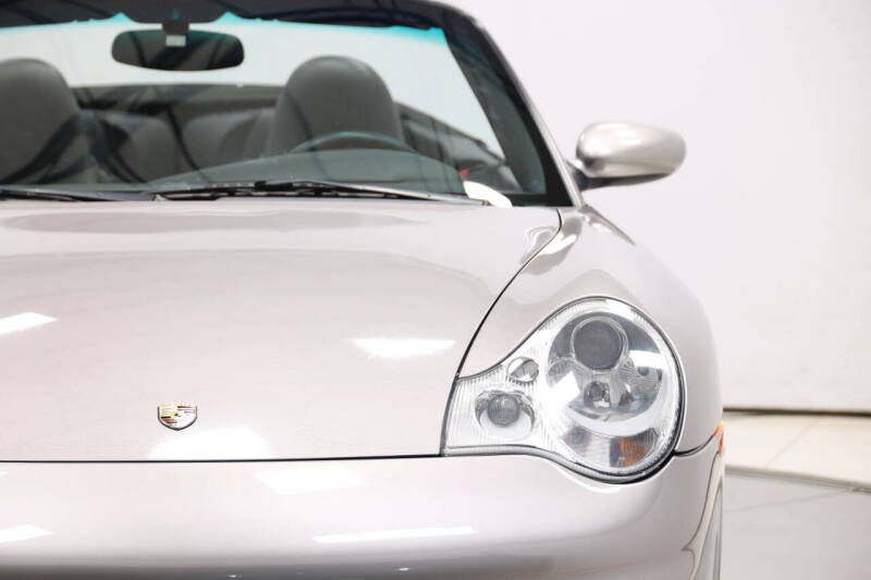 2003 Porsche 911