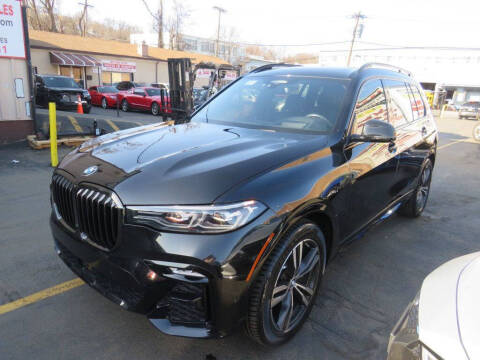 2022 BMW X7 for sale at Saw Mill Auto in Yonkers NY