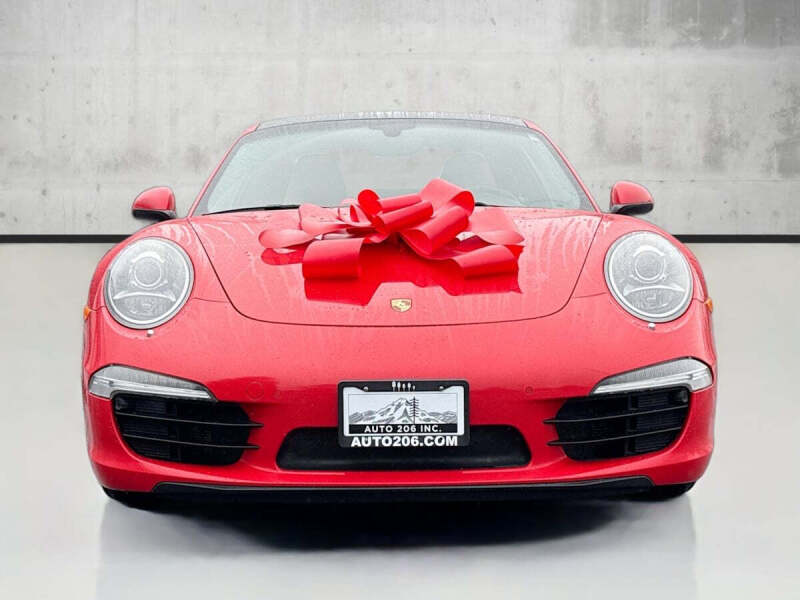 2015 Porsche 911 Carrera