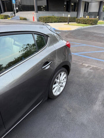 2017 Mazda MAZDA3 Grand Touring