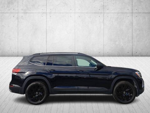 2025 Volkswagen Atlas SE