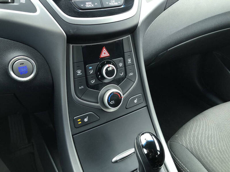 2016 Hyundai Elantra