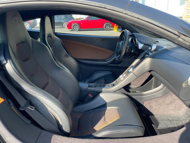 2012 McLaren MP4-12C