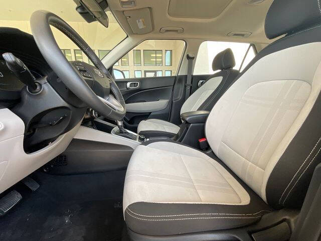 2025 Hyundai Venue SEL