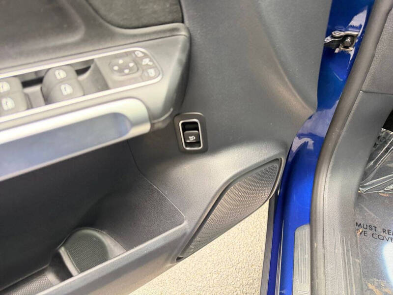 2023 Mercedes-Benz GLB GLB 250 4MATIC