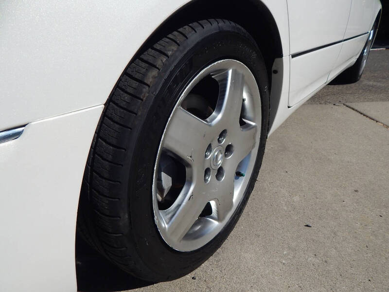 2005 Lexus LS 430
