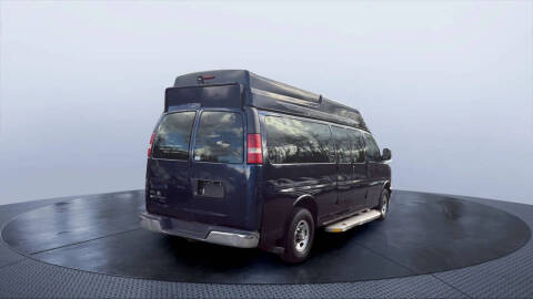 2010 Chevrolet Express LT 3500