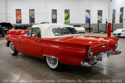 1957 Ford Thunderbird