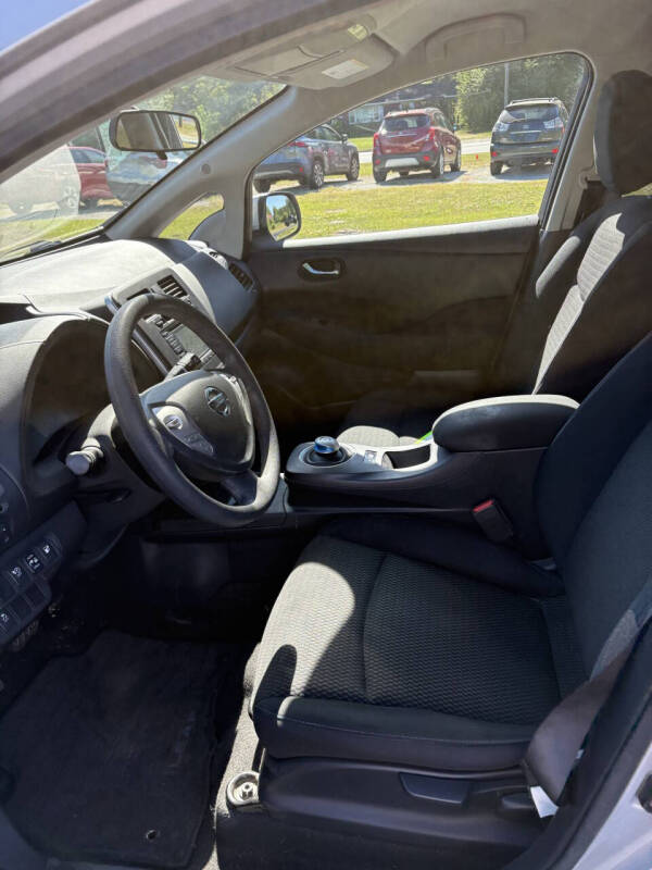 2017 Nissan LEAF S