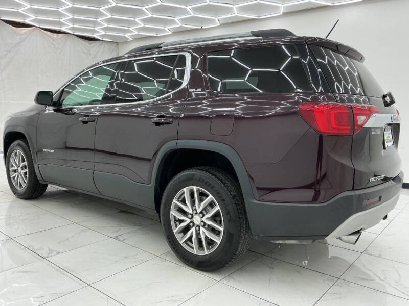2018 GMC Acadia SLE-2