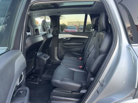 2018 Volvo XC90 T5 Momentum 5-Passenger