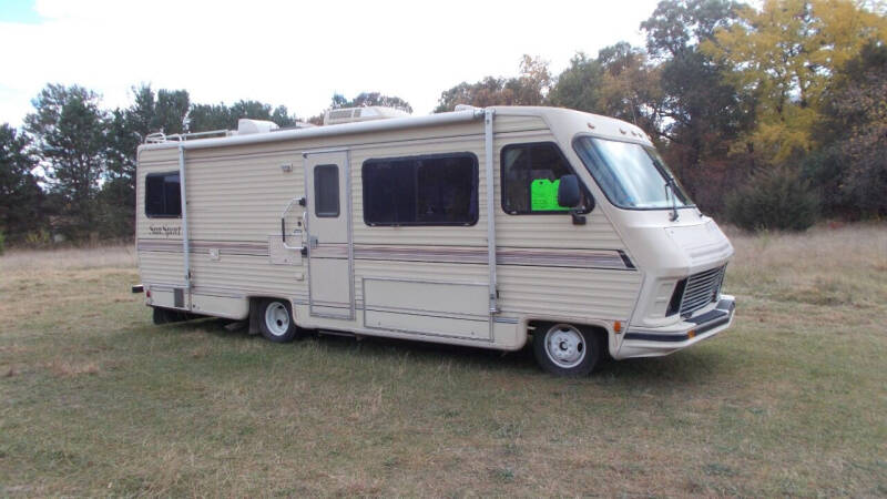 1988 Gulf Stream Sun Sport  8242 for sale at Linwood Auto Connections in Wyoming MN