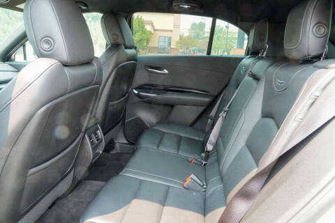 2024 Cadillac XT4 Luxury