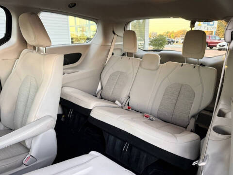 2018 Chrysler Pacifica Hybrid Touring Plus