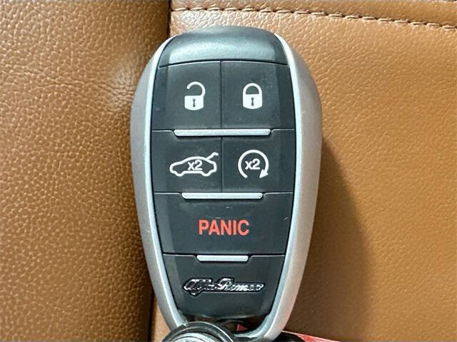 2017 Alfa Romeo Giulia Ti