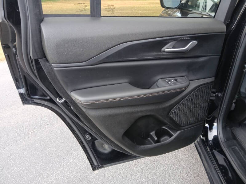 2023 Jeep Grand Cherokee Laredo X