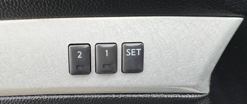 2009 Infiniti G37 Coupe x