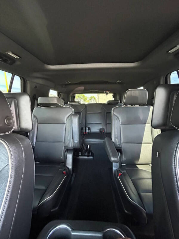 2021 GMC Yukon SLT