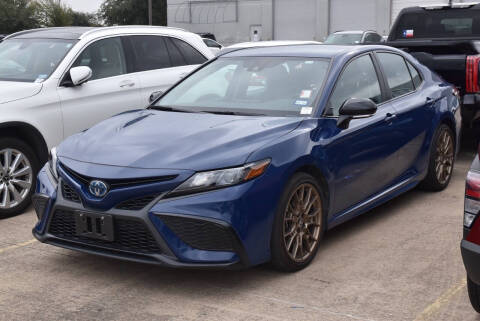 2024 Toyota Camry Hybrid SE