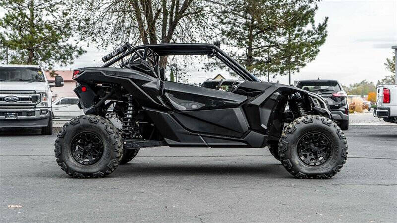 2017 Can-Am Maverick X3