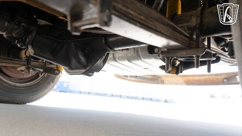 1946 Ford Super Deluxe