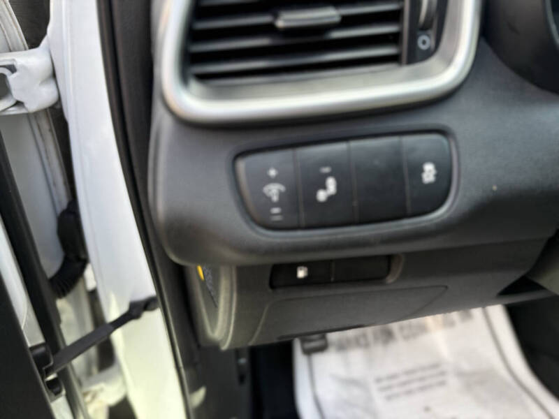 2018 Kia Sorento LX V6