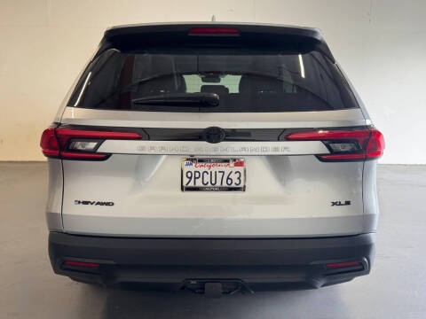 2024 Toyota Grand Highlander Hybrid XLE