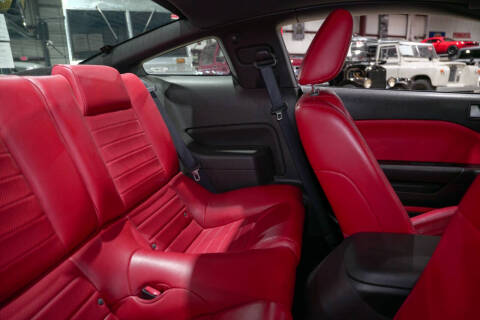 2005 Ford Mustang GT Premium