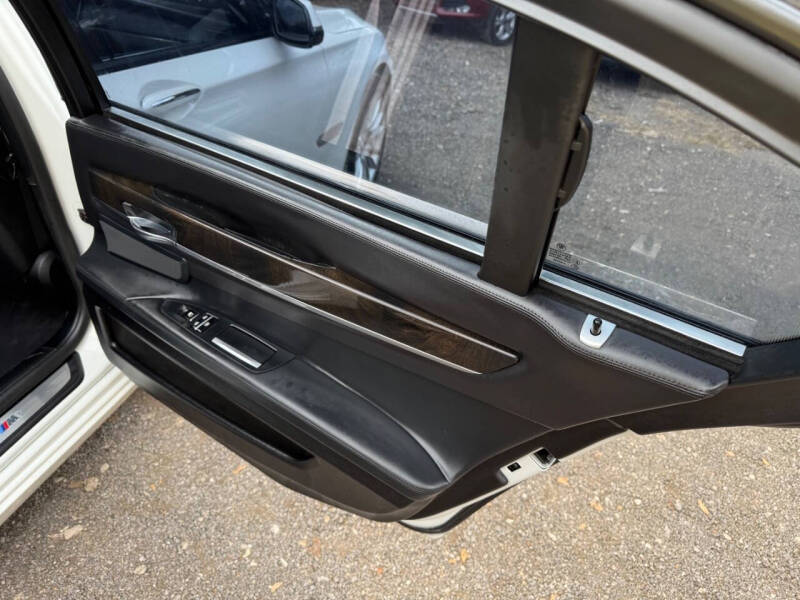 2015 BMW 7 Series 750Li