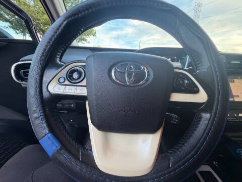2016 Toyota Prius Three