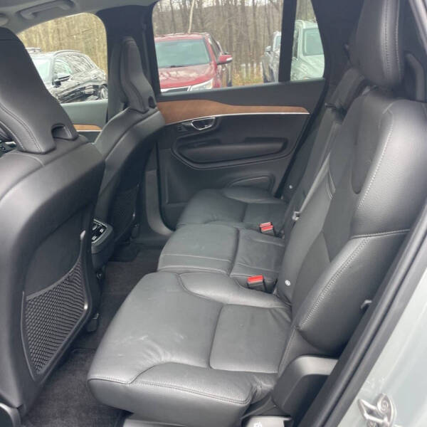 2025 Volvo XC90 B6 Plus Bright Theme 7P