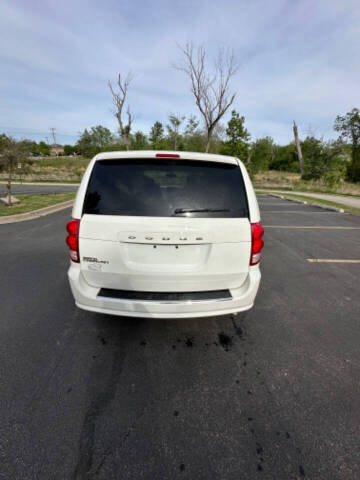 2013 Dodge Grand Caravan SE