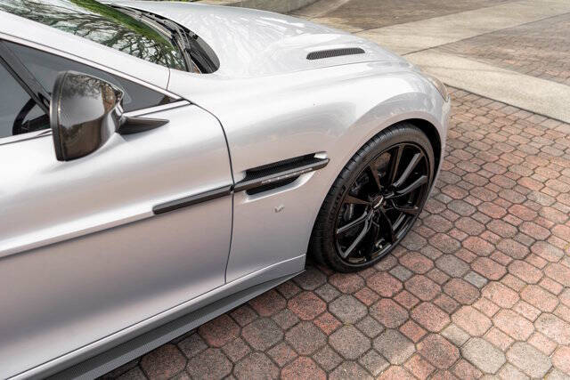 2016 Aston Martin Vanquish 15