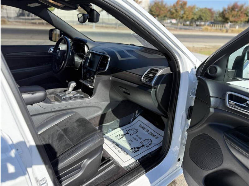 2017 Jeep Grand Cherokee Altitude