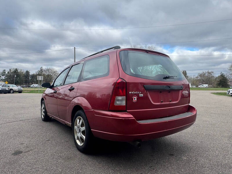2005 Ford Focus ZXW SE