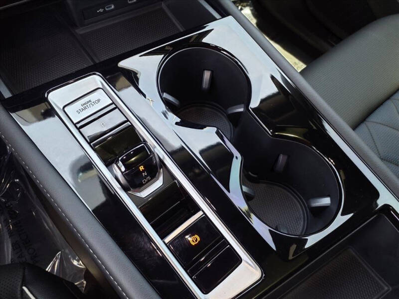 2026 Volkswagen Atlas Cross Sport SEL Premium R-Line 4Motion