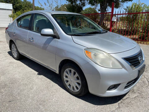 2013 Nissan Versa