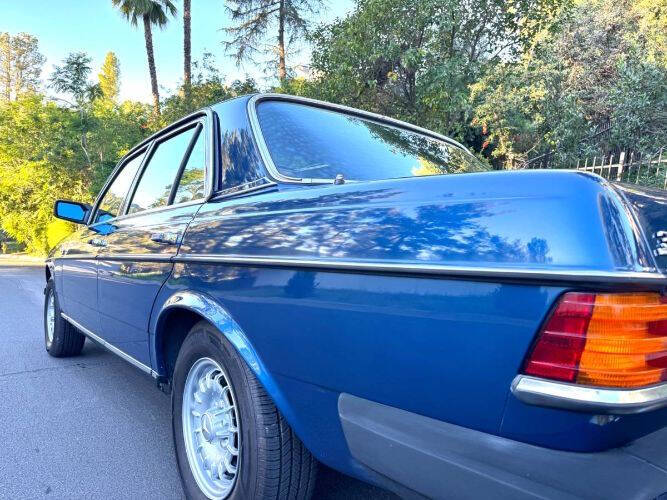 1985 Mercedes-Benz 300-Class