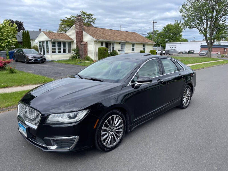 2017 Lincoln MKZ Select