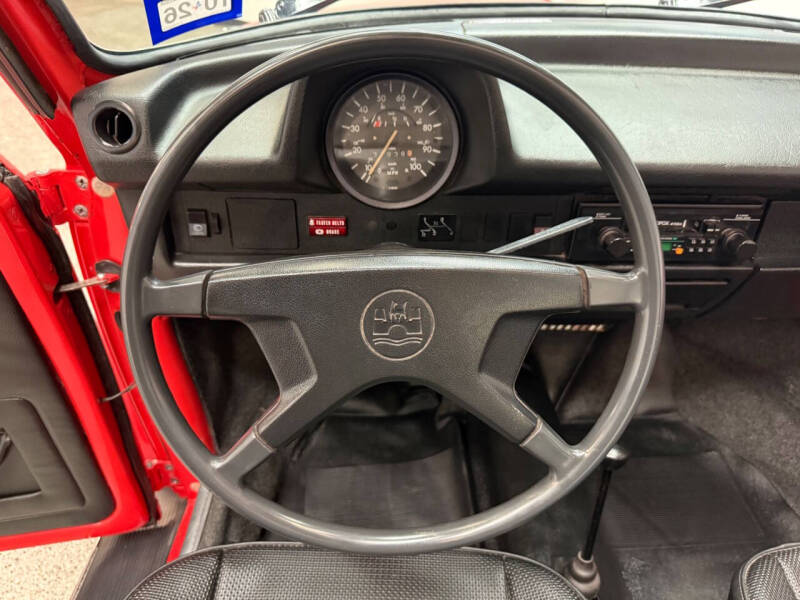 1976 Volkswagen Super Beetle
