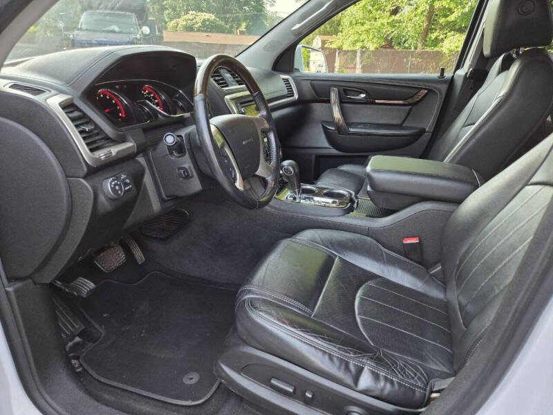 2016 GMC Acadia Denali