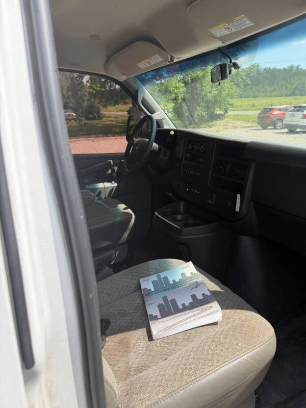2019 Chevrolet Express 2500