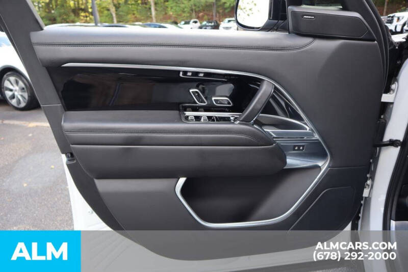 2023 Land Rover Range Rover P400 SE