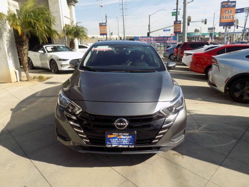 2023 Nissan Versa SV