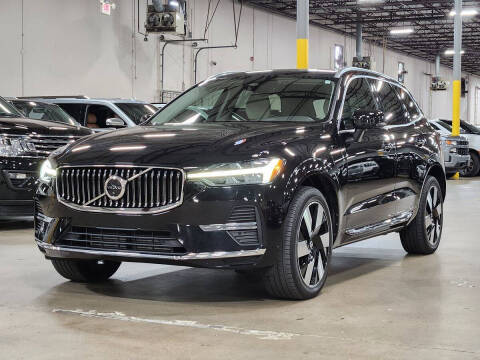 2023 Volvo XC60 Recharge T8 Plus Bright Theme