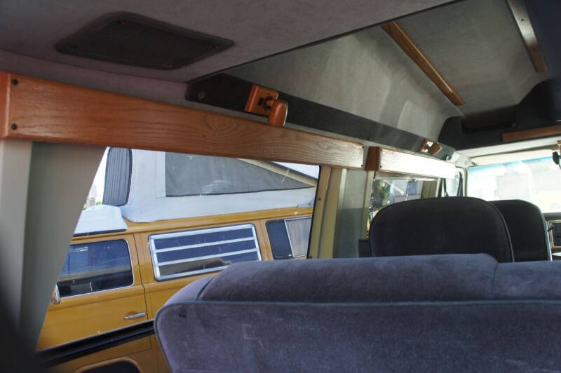 1990 Ford E-Series E-150