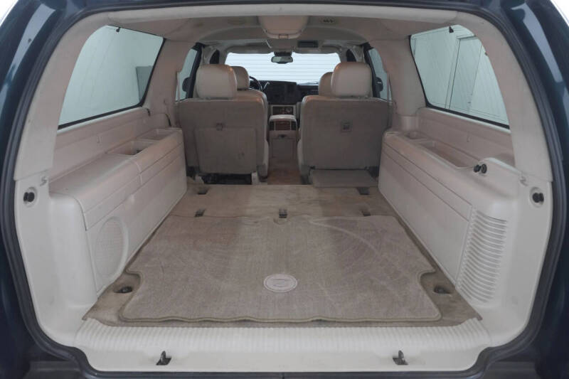 2005 Cadillac Escalade ESV Platinum Edition