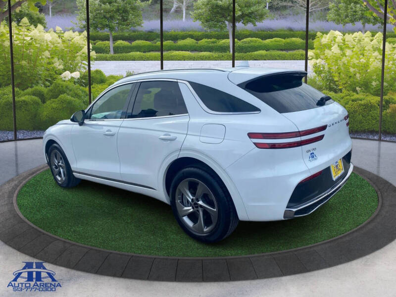 2026 Genesis GV70