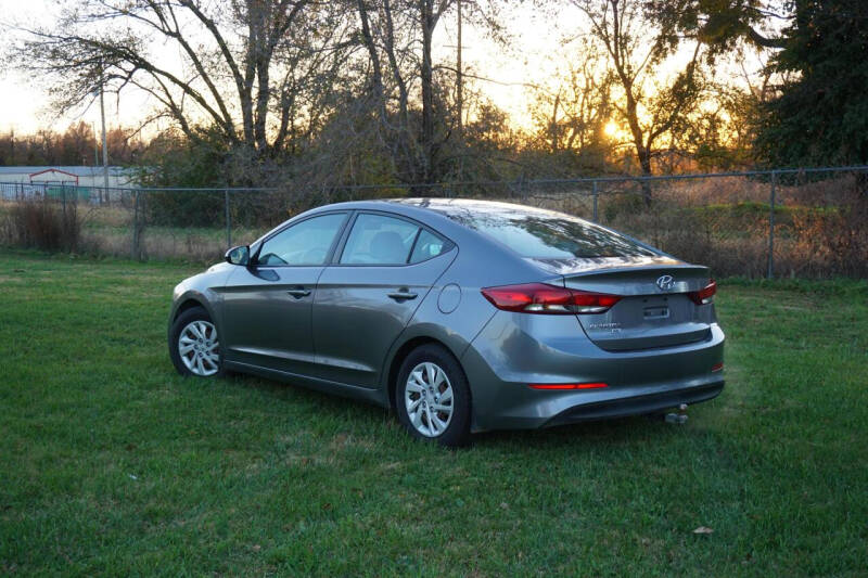 2018 Hyundai Elantra for sale at C3 Canela Car Company in Springdale AR