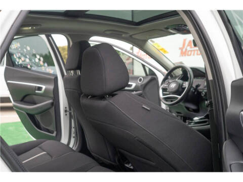 2022 Hyundai Sonata SEL